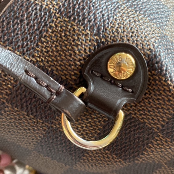 Louis Vuitton neverfull MM Damier ebene red interior sold out online - Picture 11 of 12